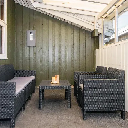 Holiday Pot Strandby Xiv *